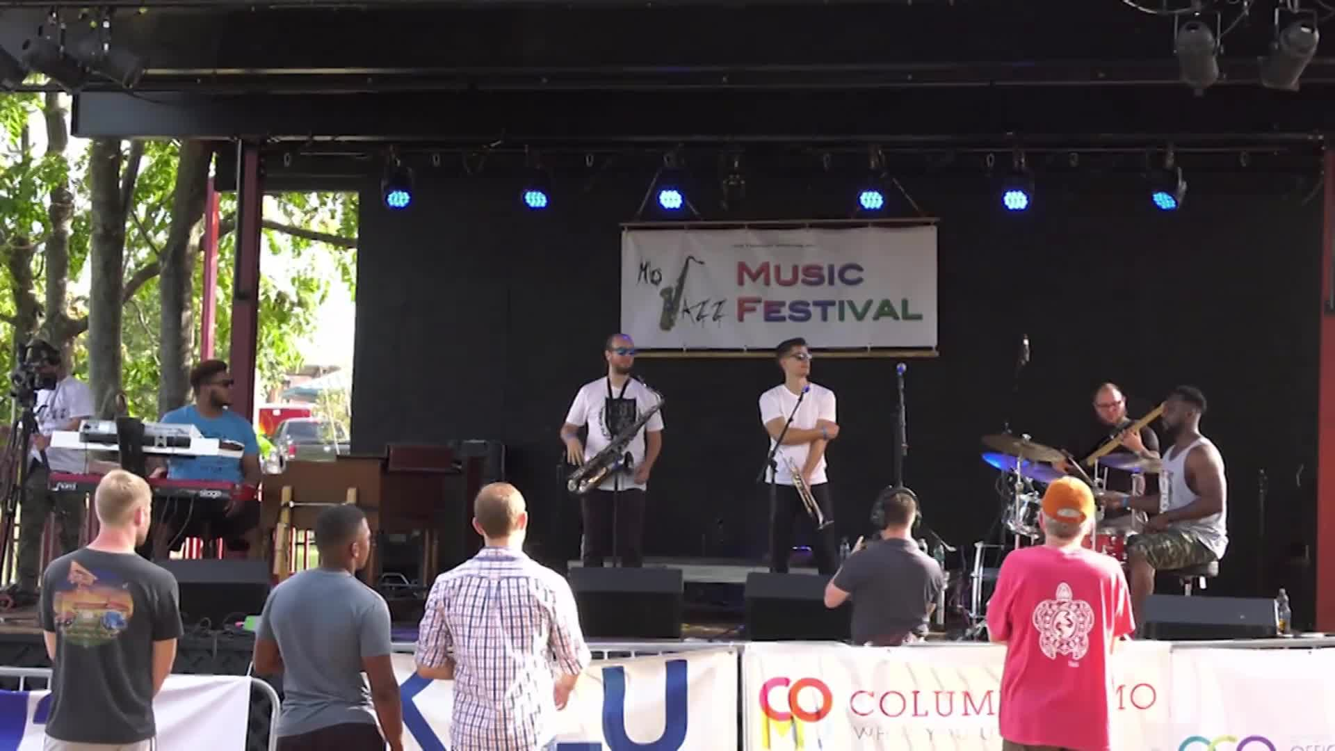 The Funky Knuckles Mo Jazz HD